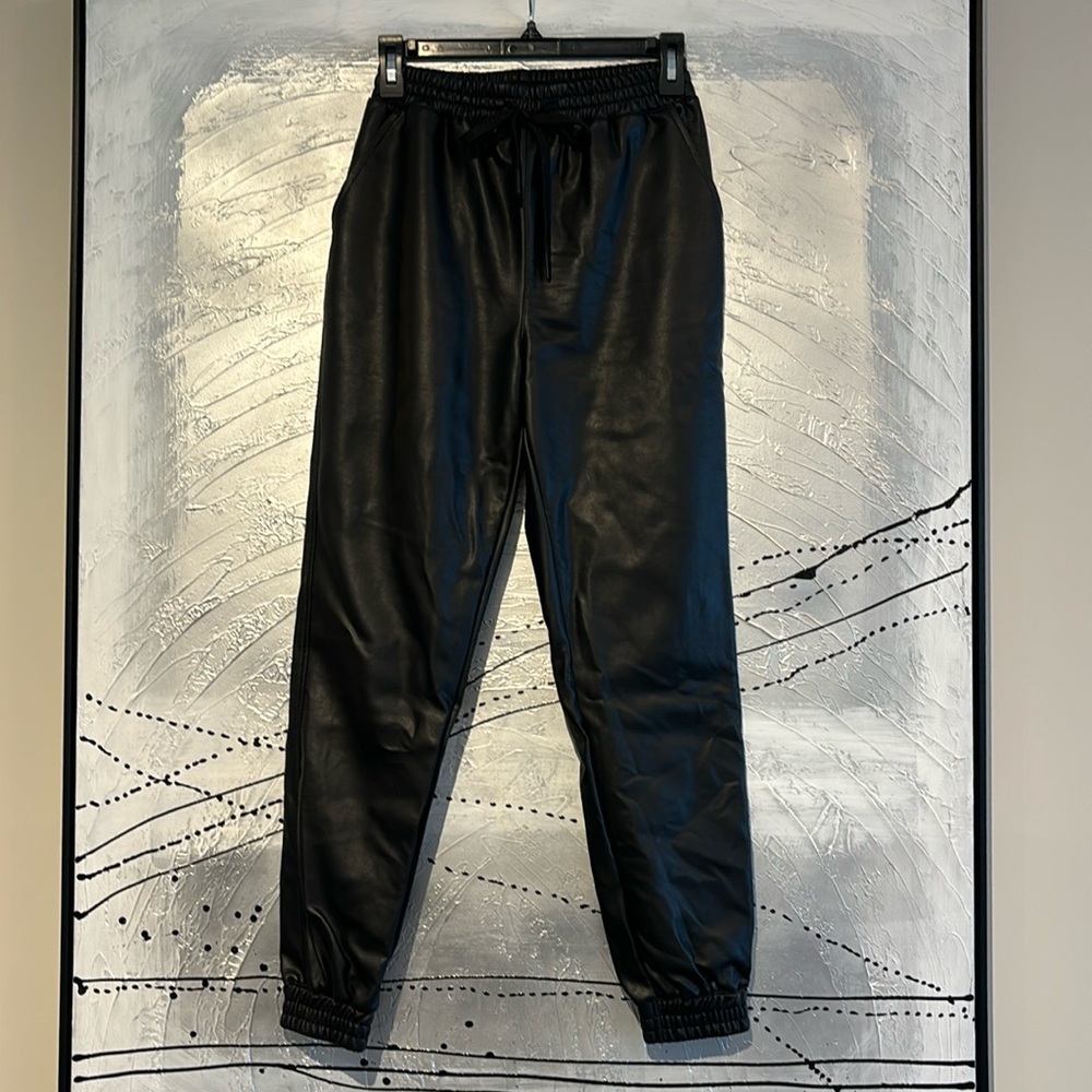 Venice Love High-Rise Faux Leather Joggers Size XS Black NWT